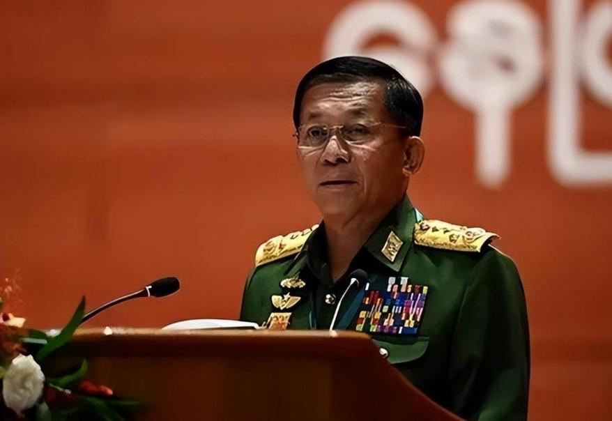 米昂莱访华大受震撼！看到中国机器人后，叮嘱官员：快抄作业！
近日，缅甸领导人米昂