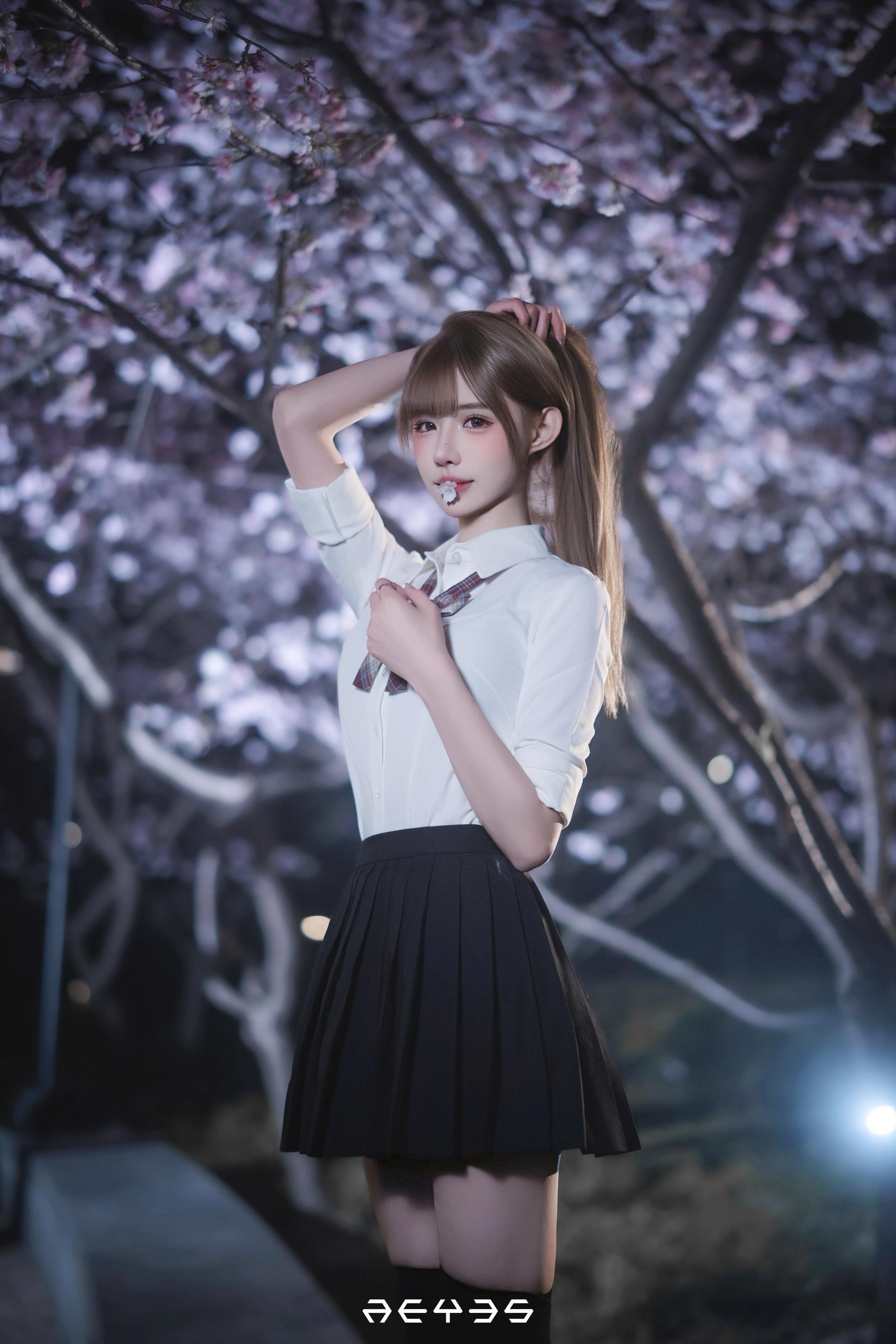 你也是因为无法拯救世界而失眠吗。 🎀