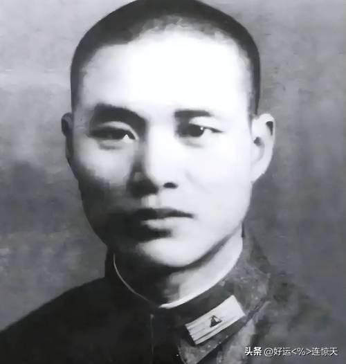 1981年1月，沈醉获准赴香港探亲，在酒店见到了改嫁多年的前妻粟燕萍。双方化解了