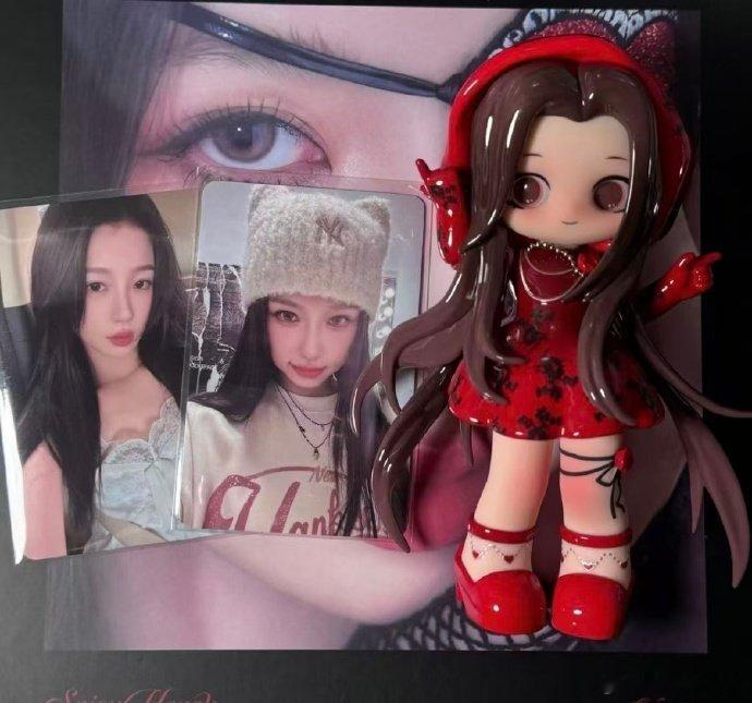 拿到虞书欣新专的我太得劲了 哇！虞书欣新专到手，这配置简直绝了。小卡、歌词本诚意