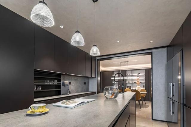 308㎡现代混搭，异域风情的设计，时尚又复古的气息