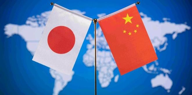 5月18日，日方主动对外释放明确外交信号，日本外务大臣茂木敏充公开表态，再度强调