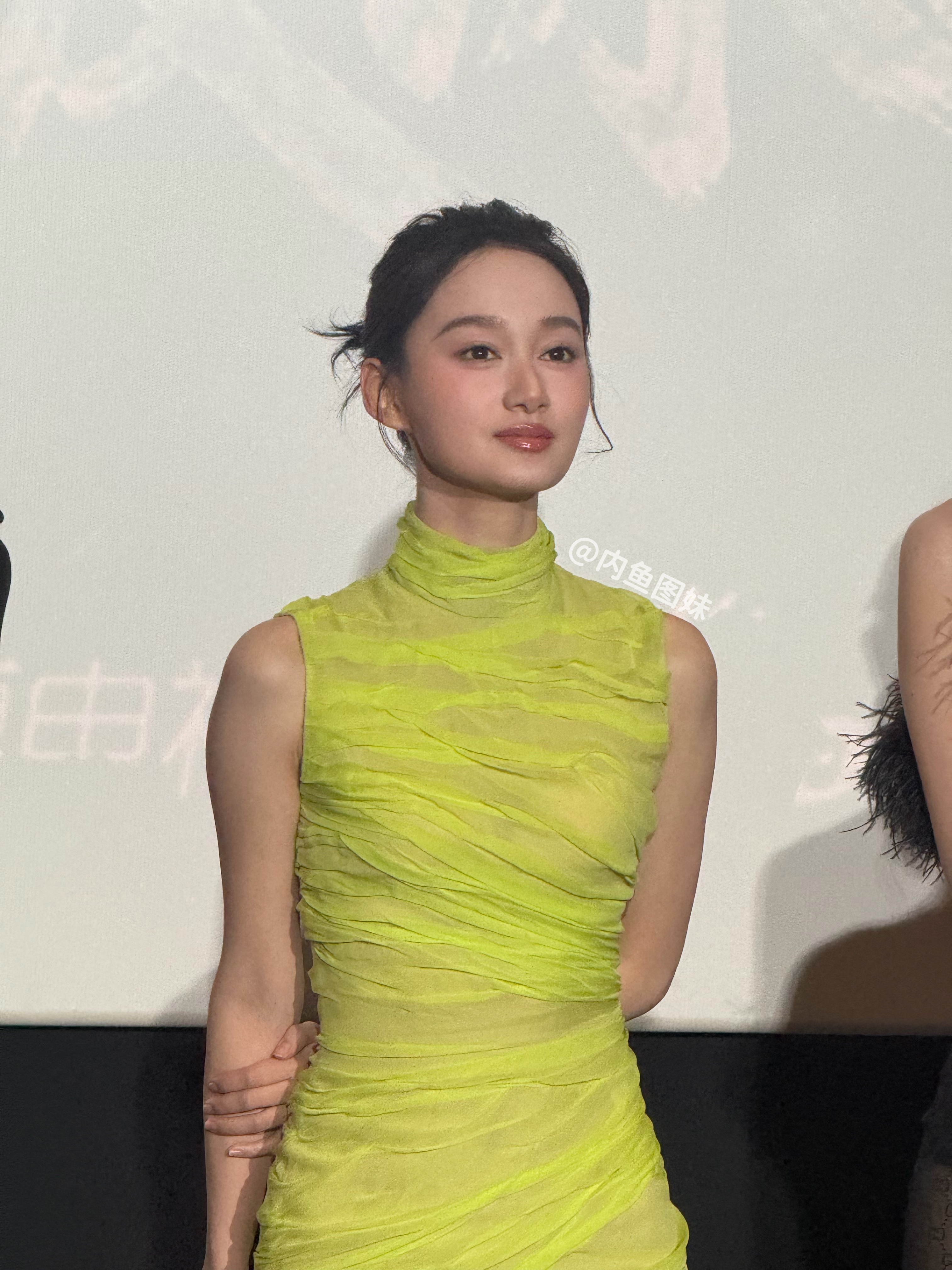 夏梦  好漂亮！想喊姐姐👧🏻冰湖重生