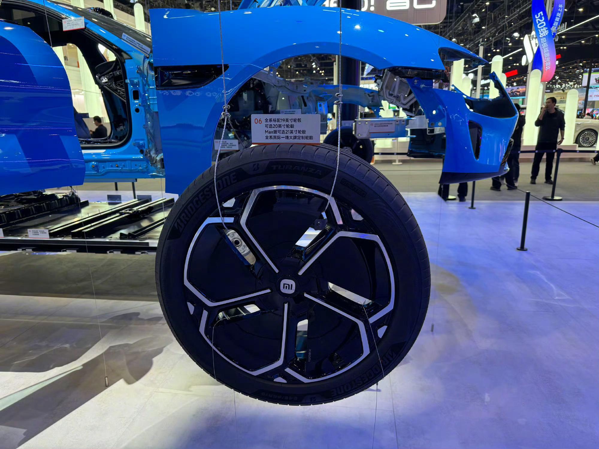 北京车展看新SU7真材实料单从拆车这块来说，足够友商学习很久的，毕竟都拆过好几次