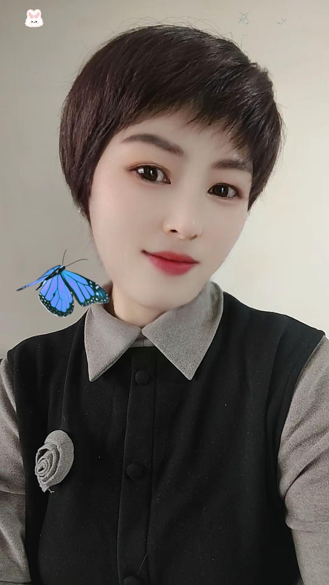 ，做自己的女王👑 😂😂