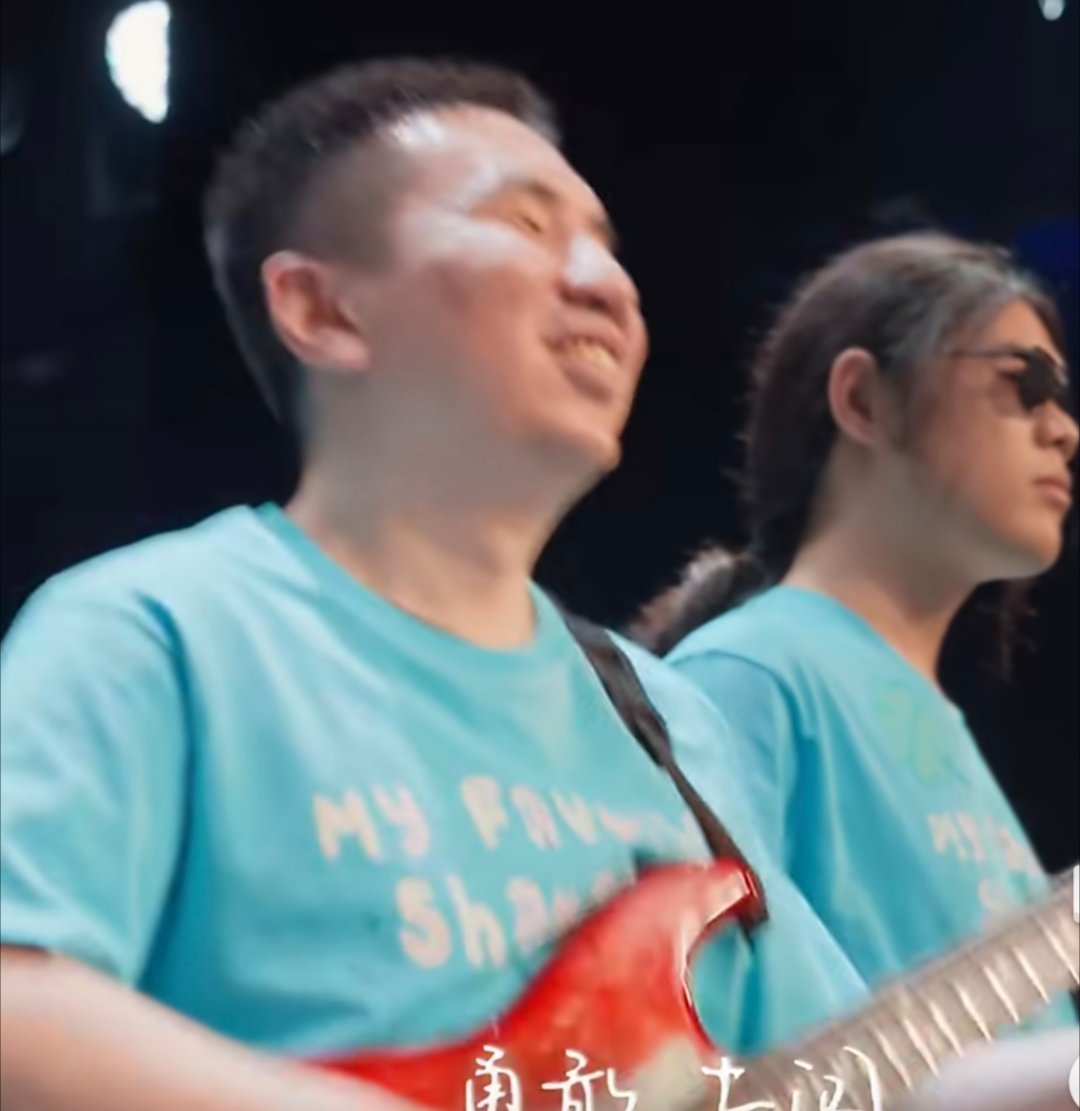 沉浸式体验上海唱歌玩具盒新奇的沉浸式音乐形式，兼顾童趣与氛围感。既能让孩子感受歌