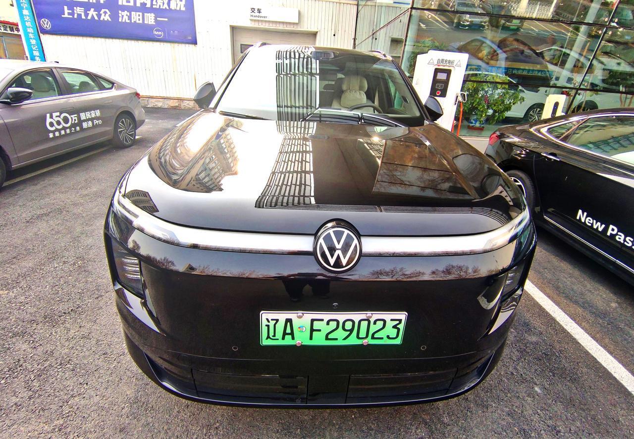 德系满级旗舰SUV《大众9Ⅹ》
  2026年3月30日，上汽大众全新|D、ER