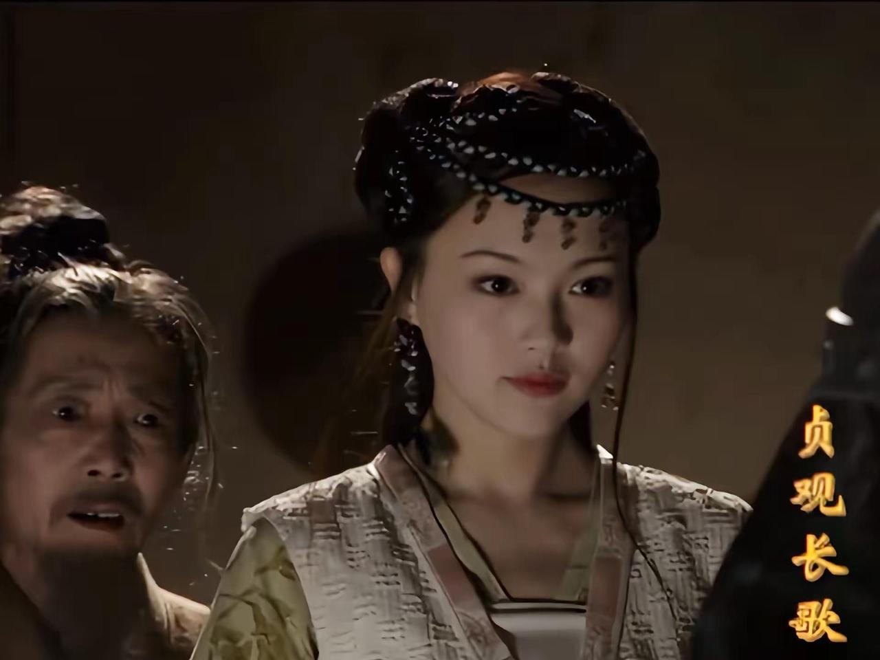 她的第一部古装剧 又美又灵动。唐嫣