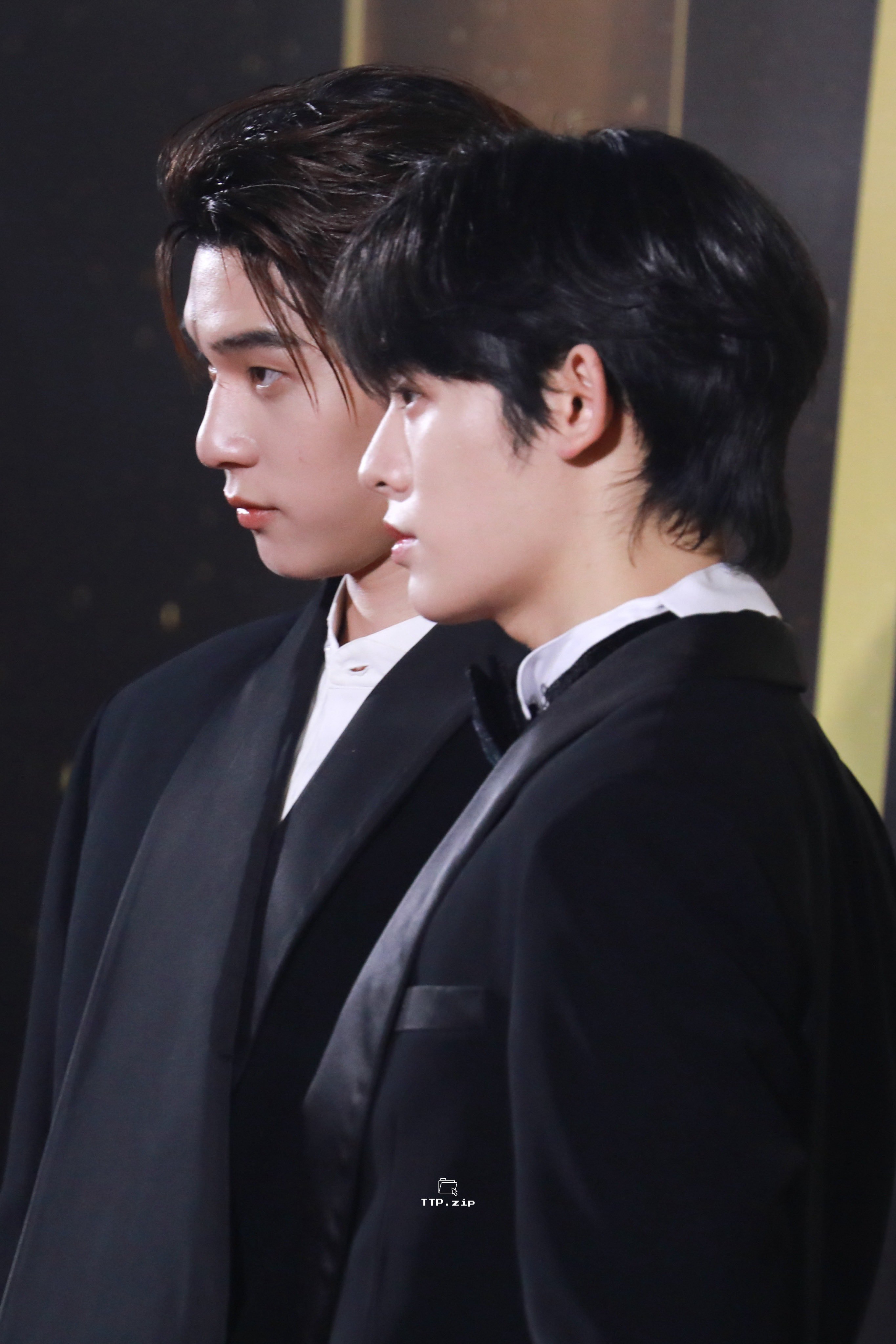 cr.TTP_zipFanboyGalaNightteeteepor ​​​