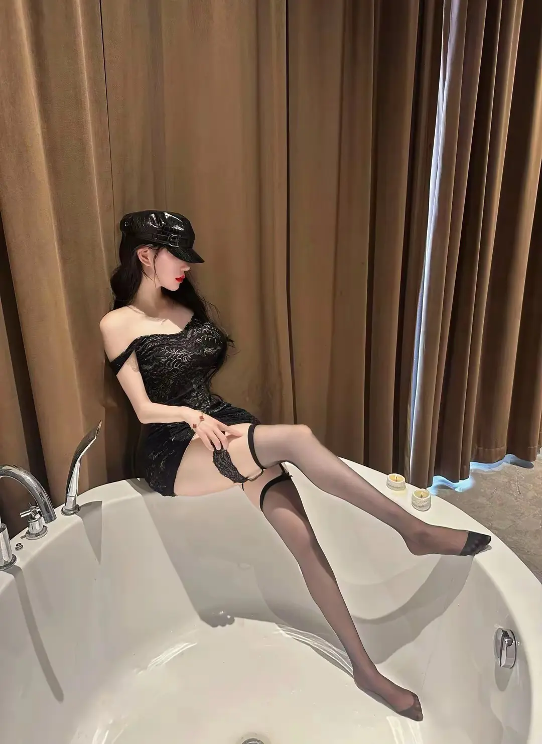 我很欣赏你有独当一面的勇气 但是世界有太多定律我们无法改变 你吃饭了吗...