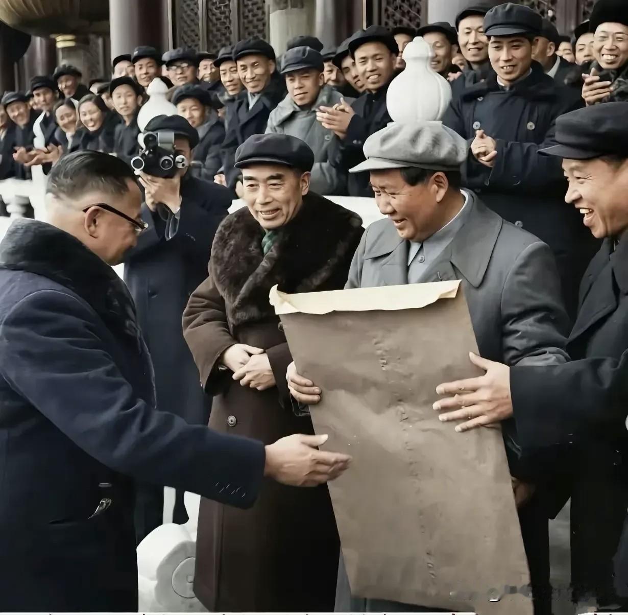 人民，只有人民才是创造世界历史的动力。