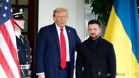 泽连斯基敦促特朗普，对乌克兰提供远程武器持开放态度


乌克兰在远程武器领域，需