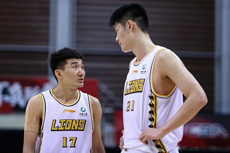 CBA常规赛，广厦￼91-85击败北京￼。