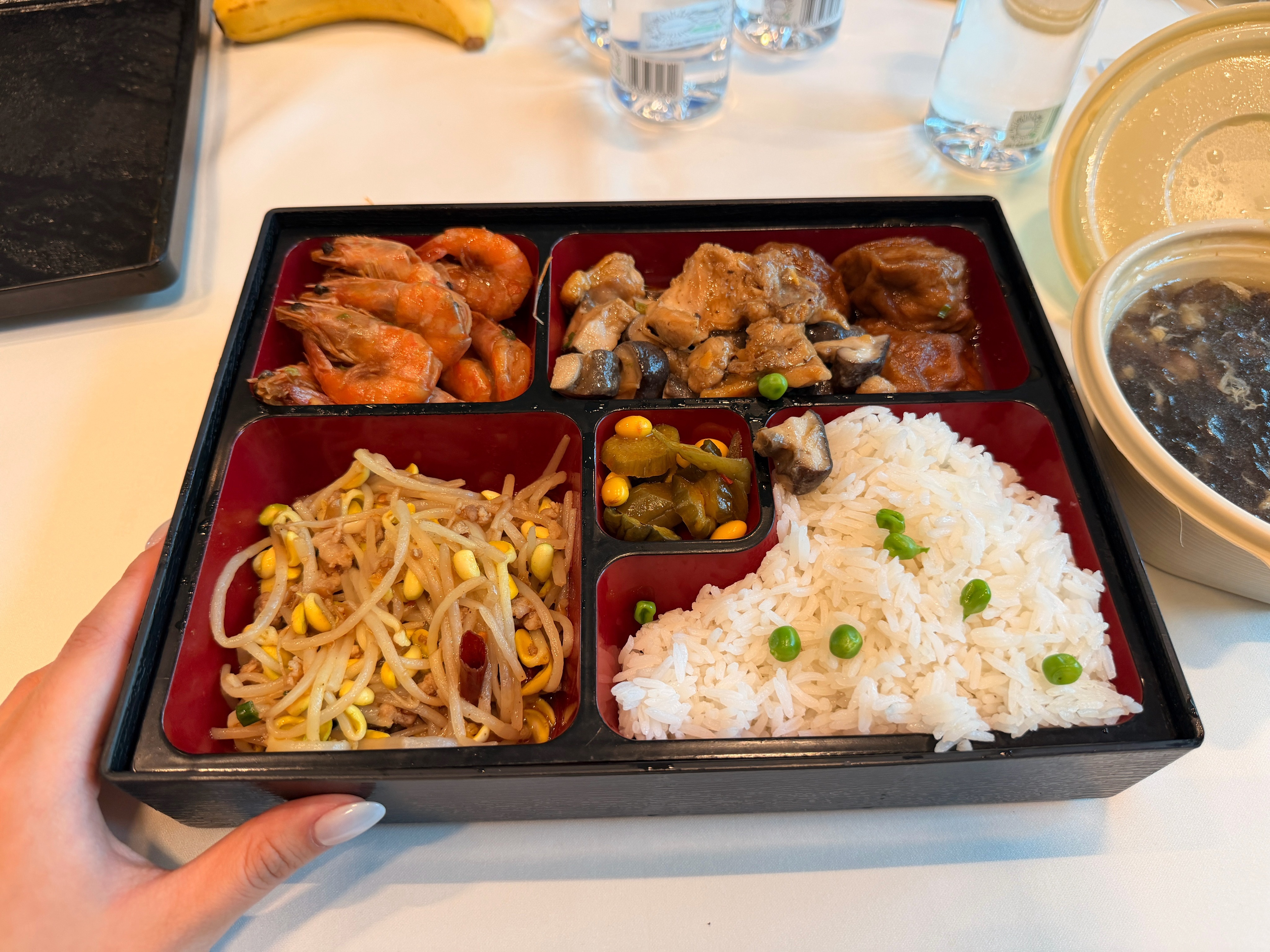 吃上了盒饭～干饭干饭！ 苏州