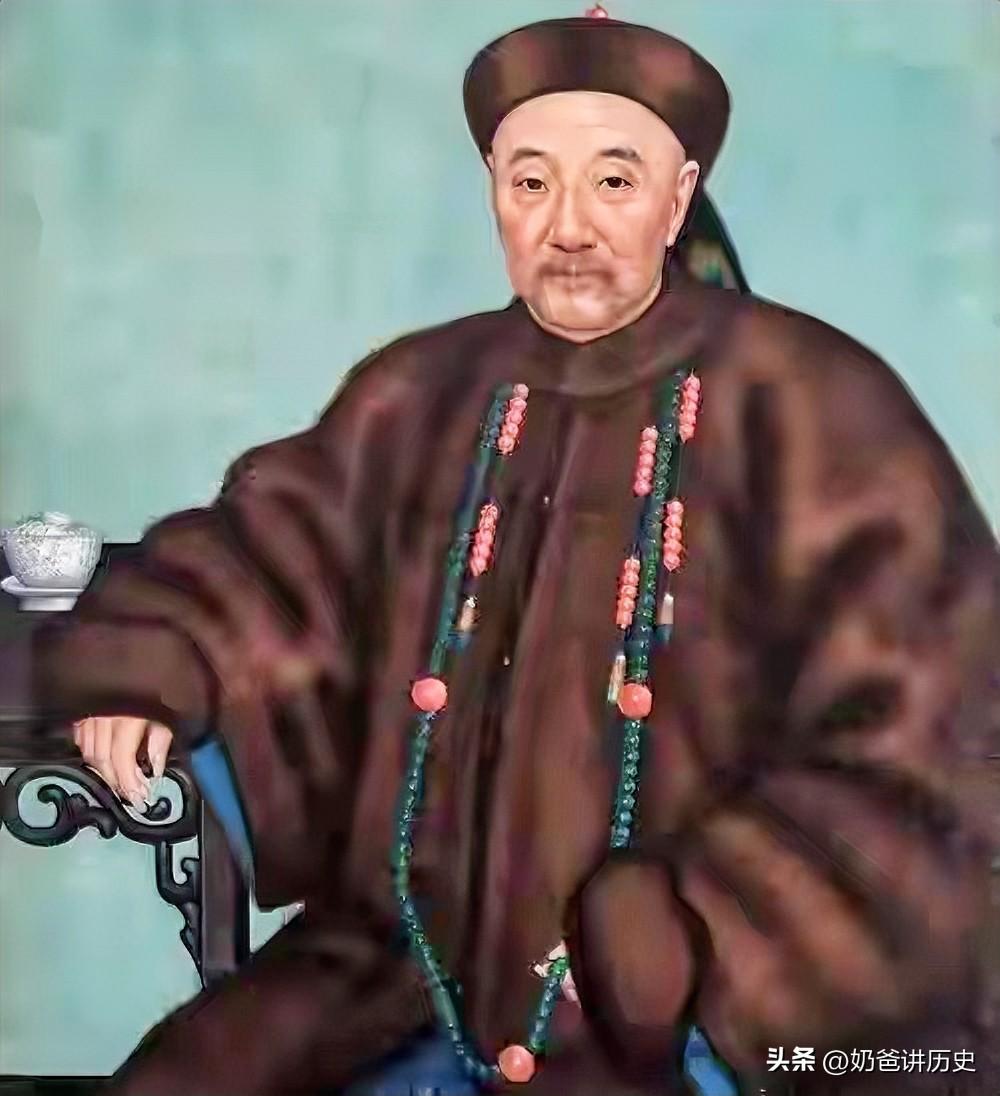 红顶商人胡雪岩的破产，并不是生产经营不善，而是他作为左宗棠的钱袋子，支持左宗棠的