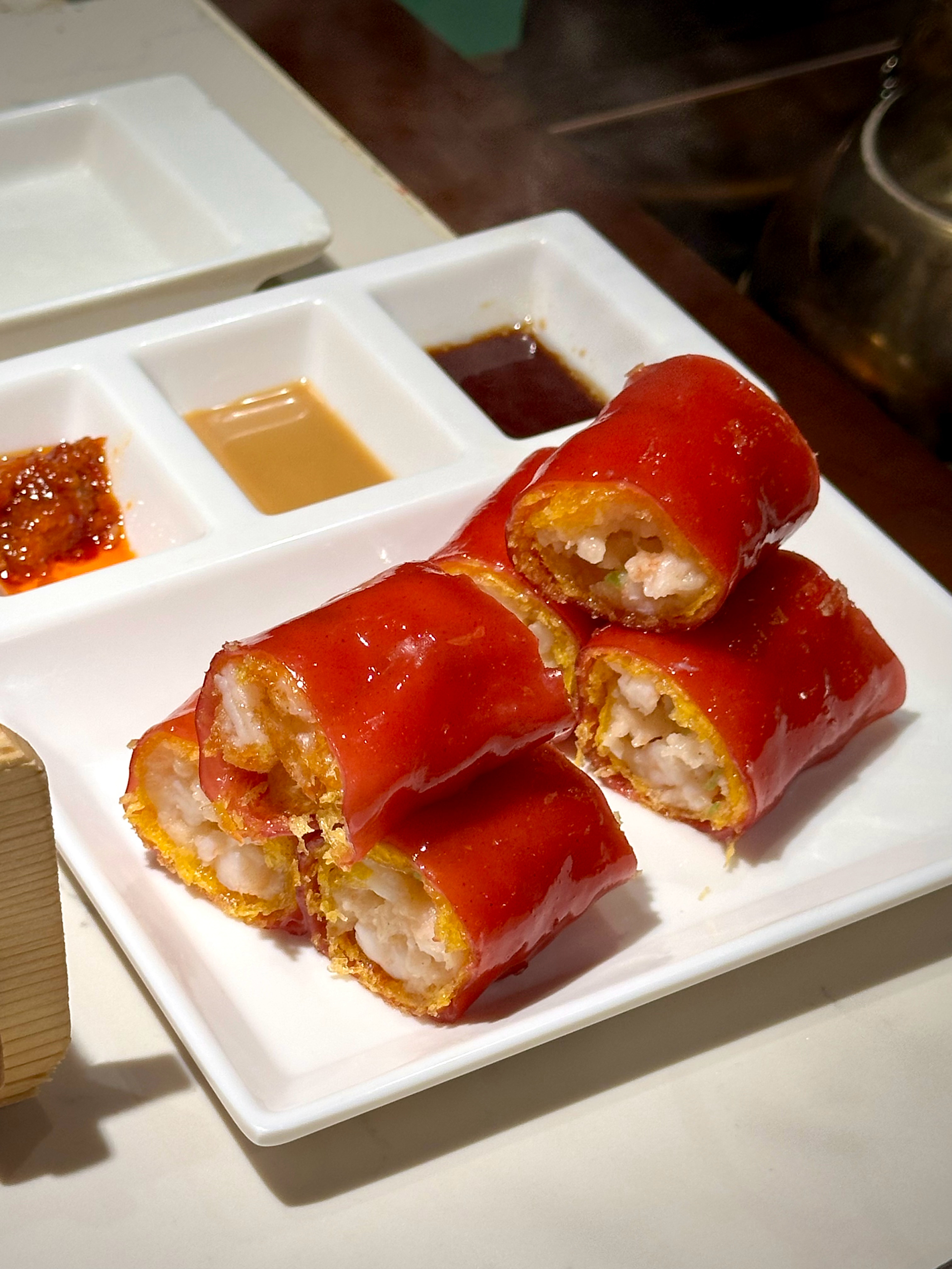 美食  蛇口海上世界，到 K11 海边走一圈，walk天花板！晚餐留给蘩楼听说宝
