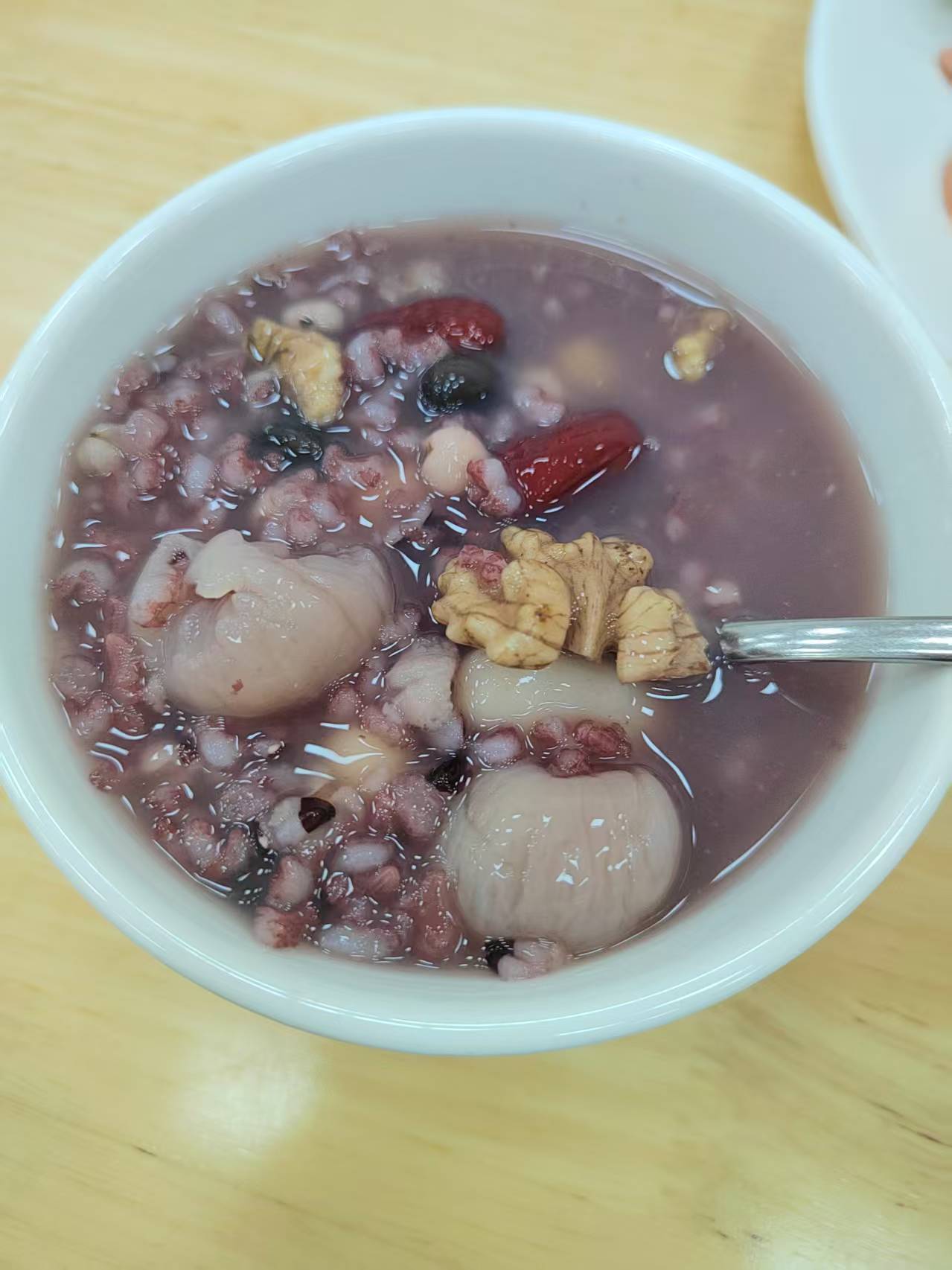 腊八节 喝上腊八粥啦，料儿真全呀 祝愿大家好运“粥”而复始，万事“粥”全