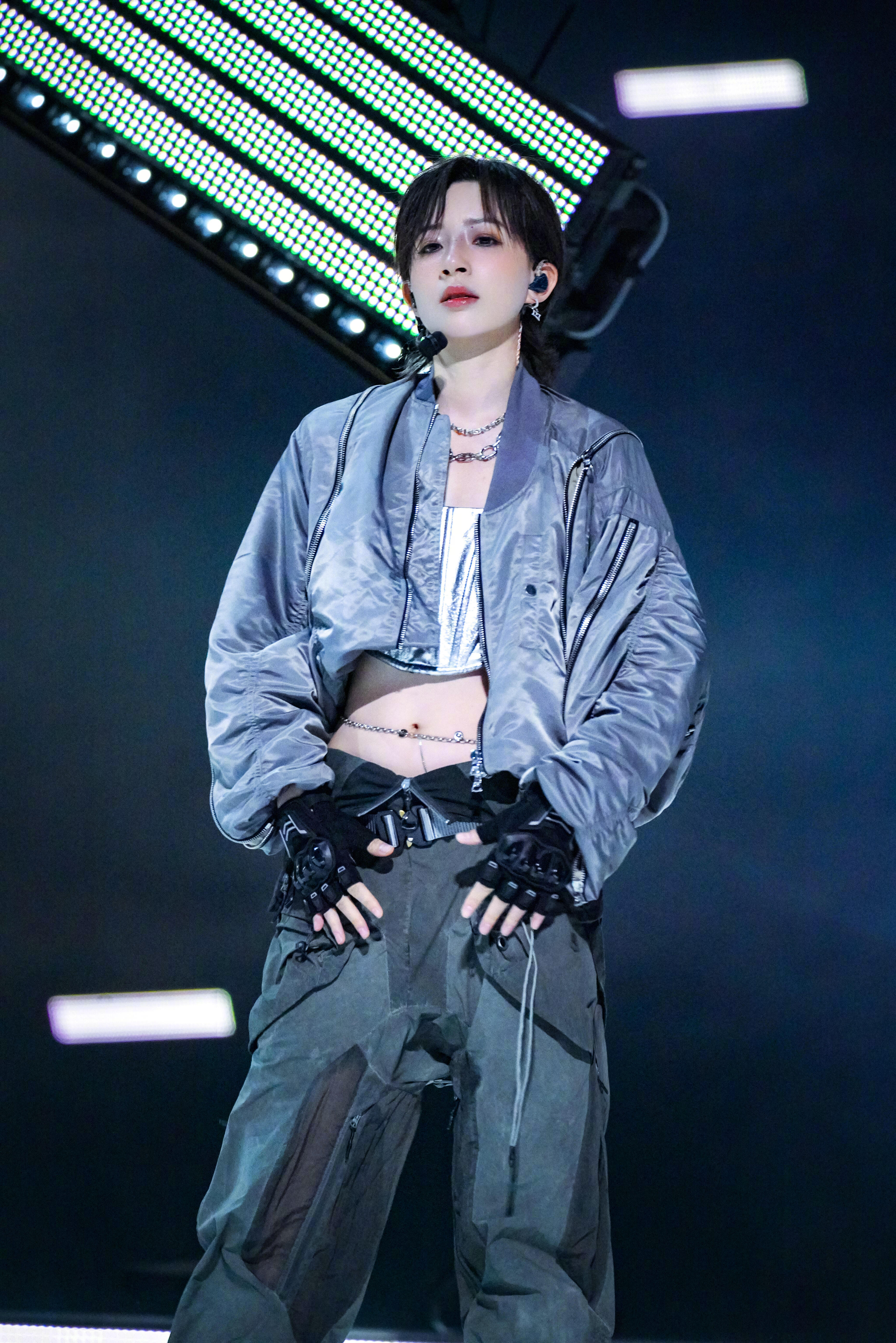 李斯丹妮把人生愿望清单一样一样打勾整理了一下李斯丹妮的愿望清单进度： • ✅ 开