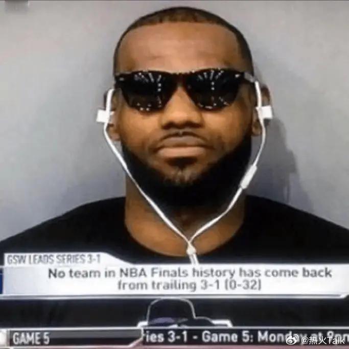全力恩？恩比德复刻詹姆斯经典墨镜造型。76人vs凯尔特人nba