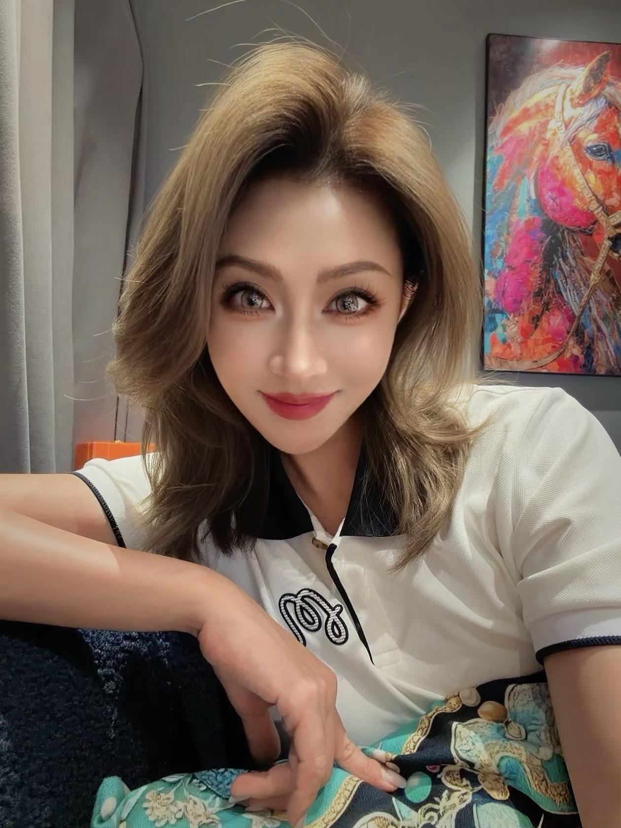 女生怎么穿搭会看上去很优雅