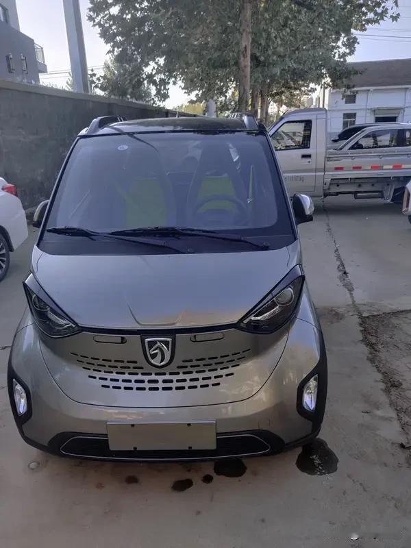 曾经的宝骏可是风光无限，宝骏 730、510、310 等爆款，让它在下沉市场称霸