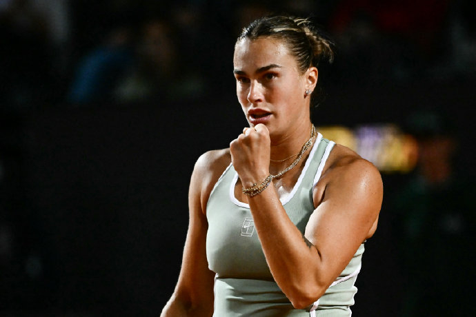 萨巴伦卡罗马赛开门红 WTA1000罗马站第二轮大满贯冠军对决，头号种子萨巴伦卡