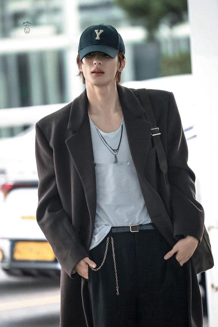 anton六制一好帅啊Martin_马丁 没有被邀请 谢谢 ​​​