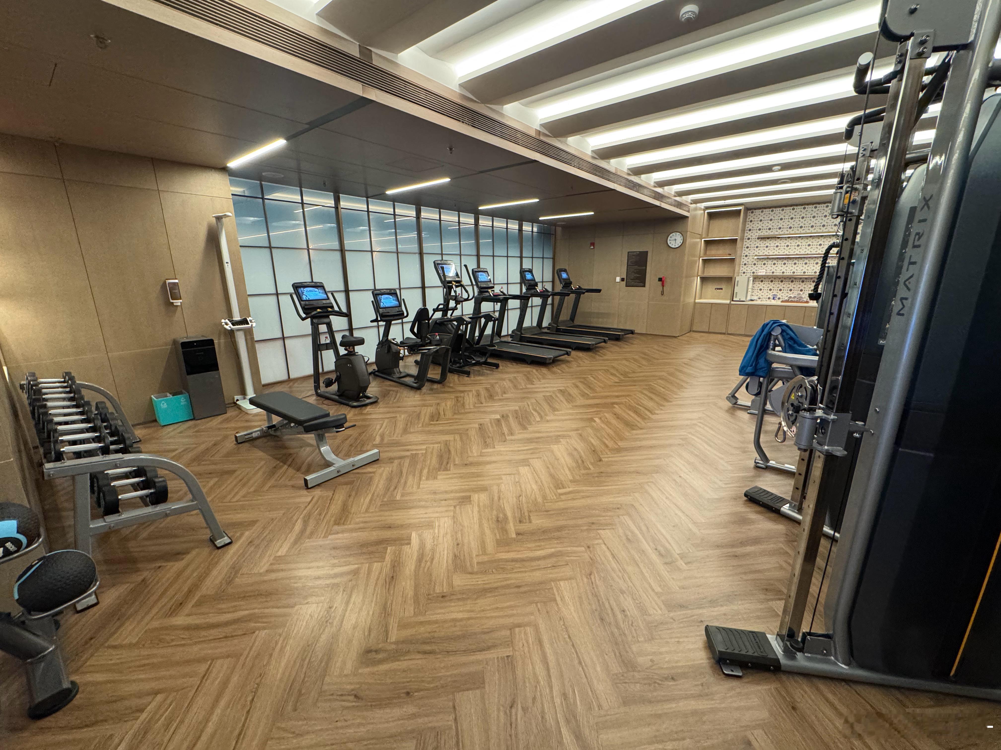 包场（拍完就走 毫不留情）胡说不胡说