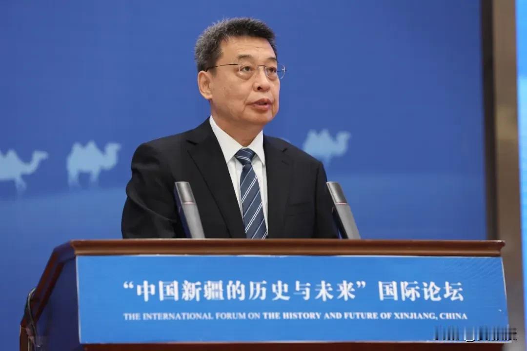把新疆与中华文化的关系描述成“被同化”是对中国历史的无知
  潘岳书记指出：“国