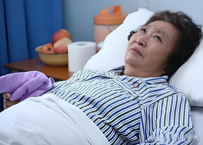 北京一个老妈妈，是单身把女儿养大。女儿长大结婚后，生下儿子。就在外孙3岁的时候，