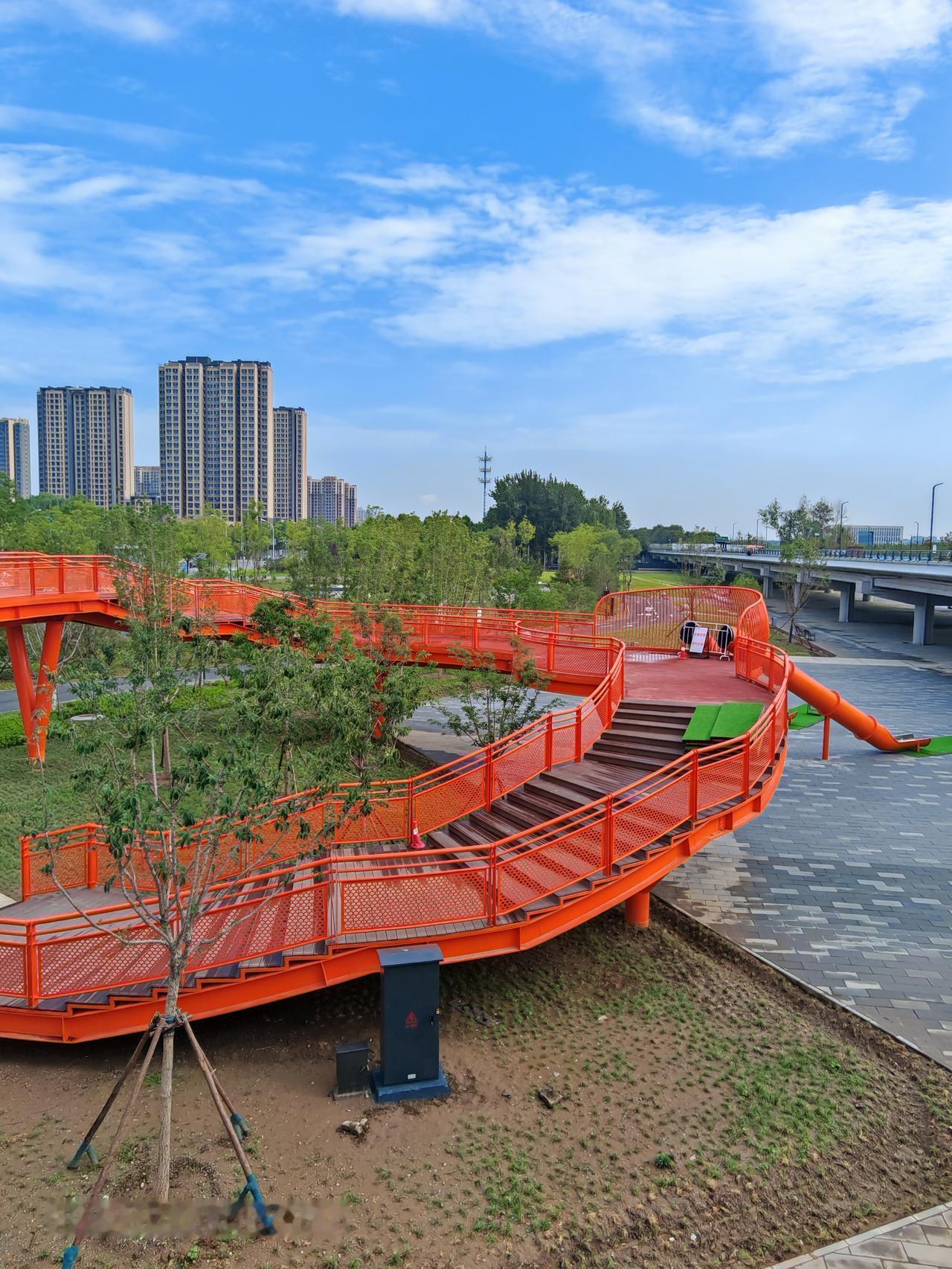 五一假期去了趟北京城市副中心的京华福满园（福园），体验感直接拉满！原本普通的东六