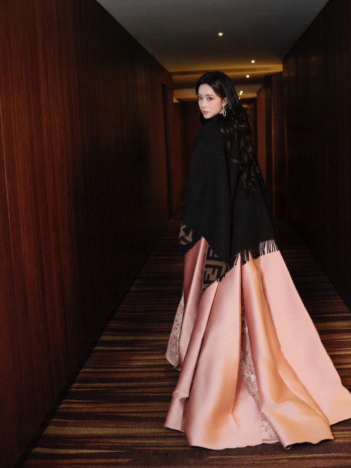 孟子义红包 谁的DNA动了！喵娲娲加码的是孟子义红包，19:20准时上线，除夕的