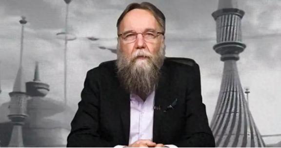 普京智囊曾经做出预言：下一个爆发战争的地方不是台海，也不是南海！而是一个很多人都