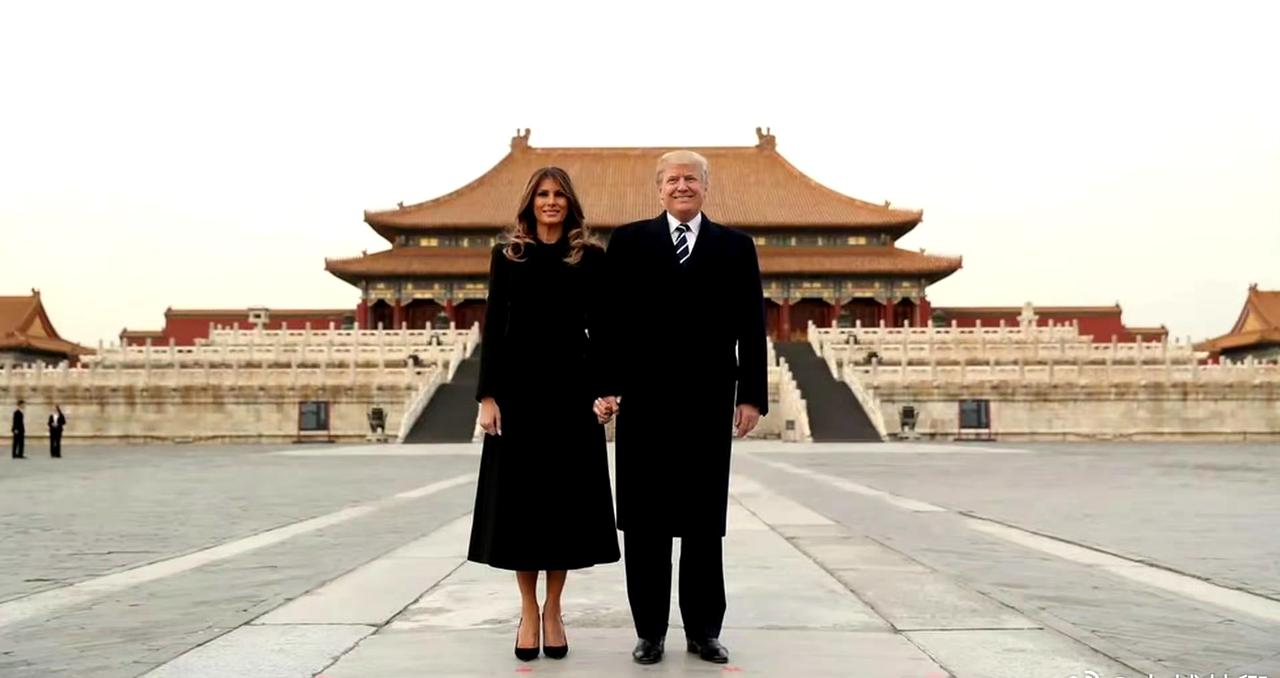 英媒称，威廉王子或将是英国末代国王。
因为威廉也认同君主是落后于时代的存在，一个