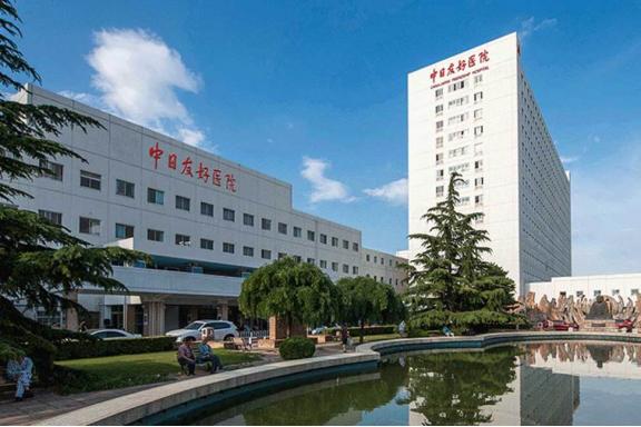 中国人曾经第一次知道，从1979年开始日本对中国援助，几乎伴随了中国整个改革开放