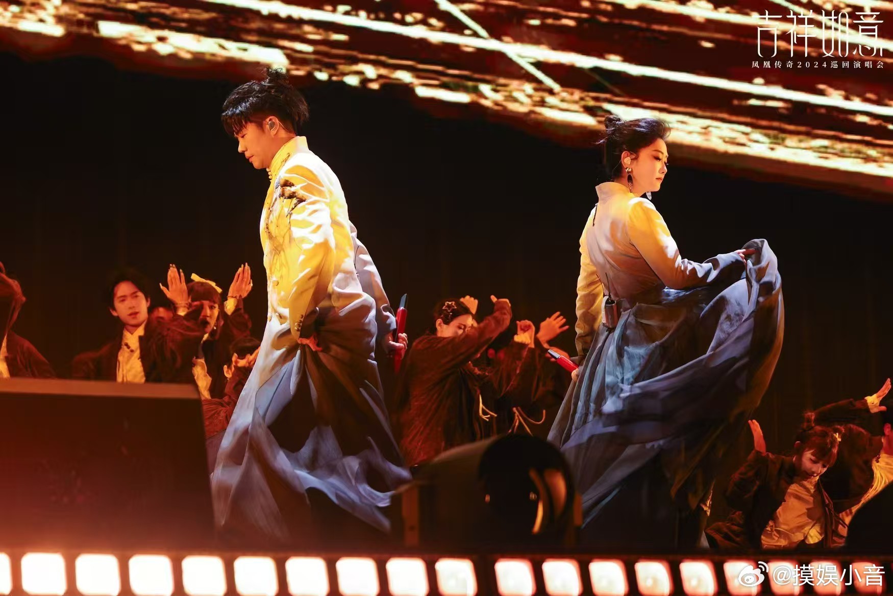 六场连开，两周狂欢，深圳的春天要被凤凰传奇承包了。4月24日到26日，5月2日到