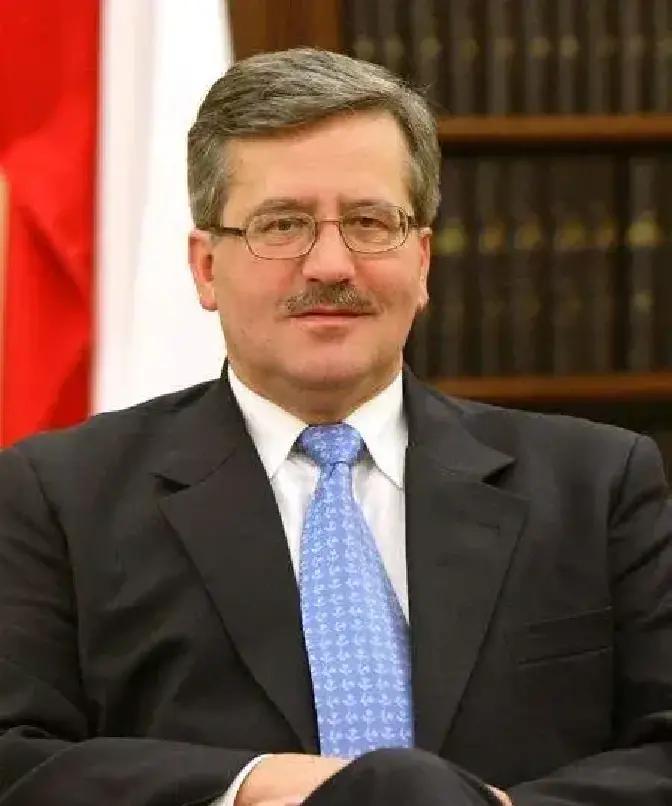 快讯！快讯！。
 
据多家媒体报道，俄罗斯方面突然宣布了强硬立场。
 
先把现场