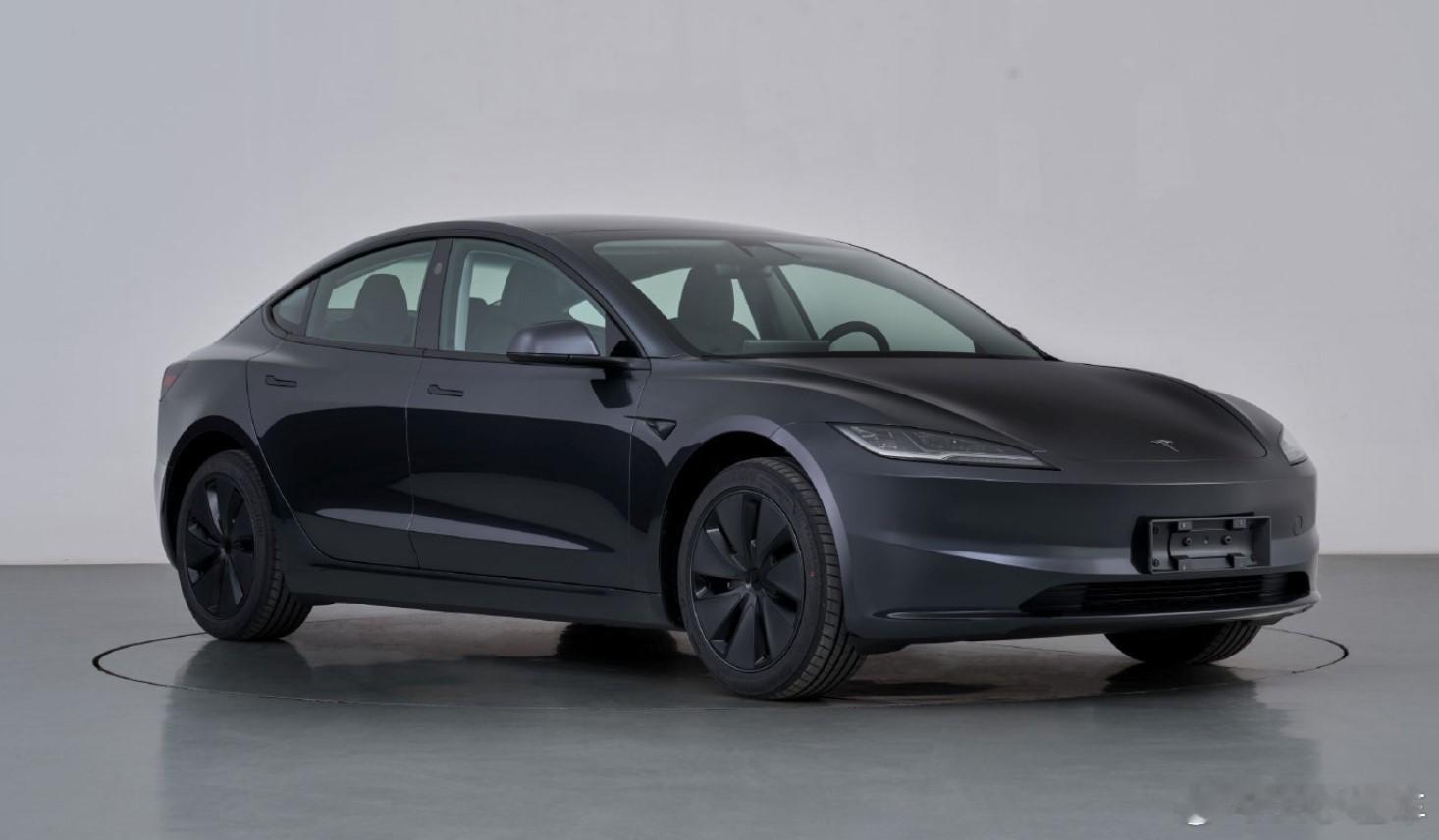 续航最强特斯拉亮相：6座版Model Y L搭载82kWh电池组，CLTC工况续
