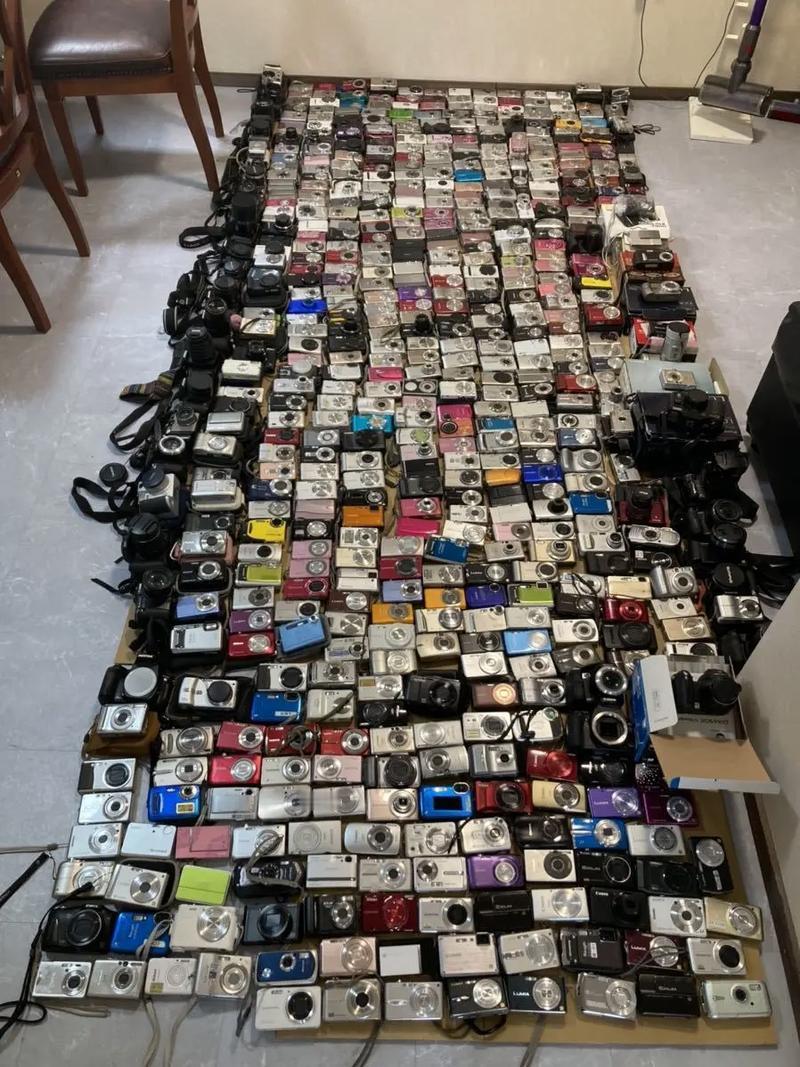 年轻人为何买爆电子垃圾CCD 其实大家就是怀念以前有时候刷视频刷到那种零几年或者