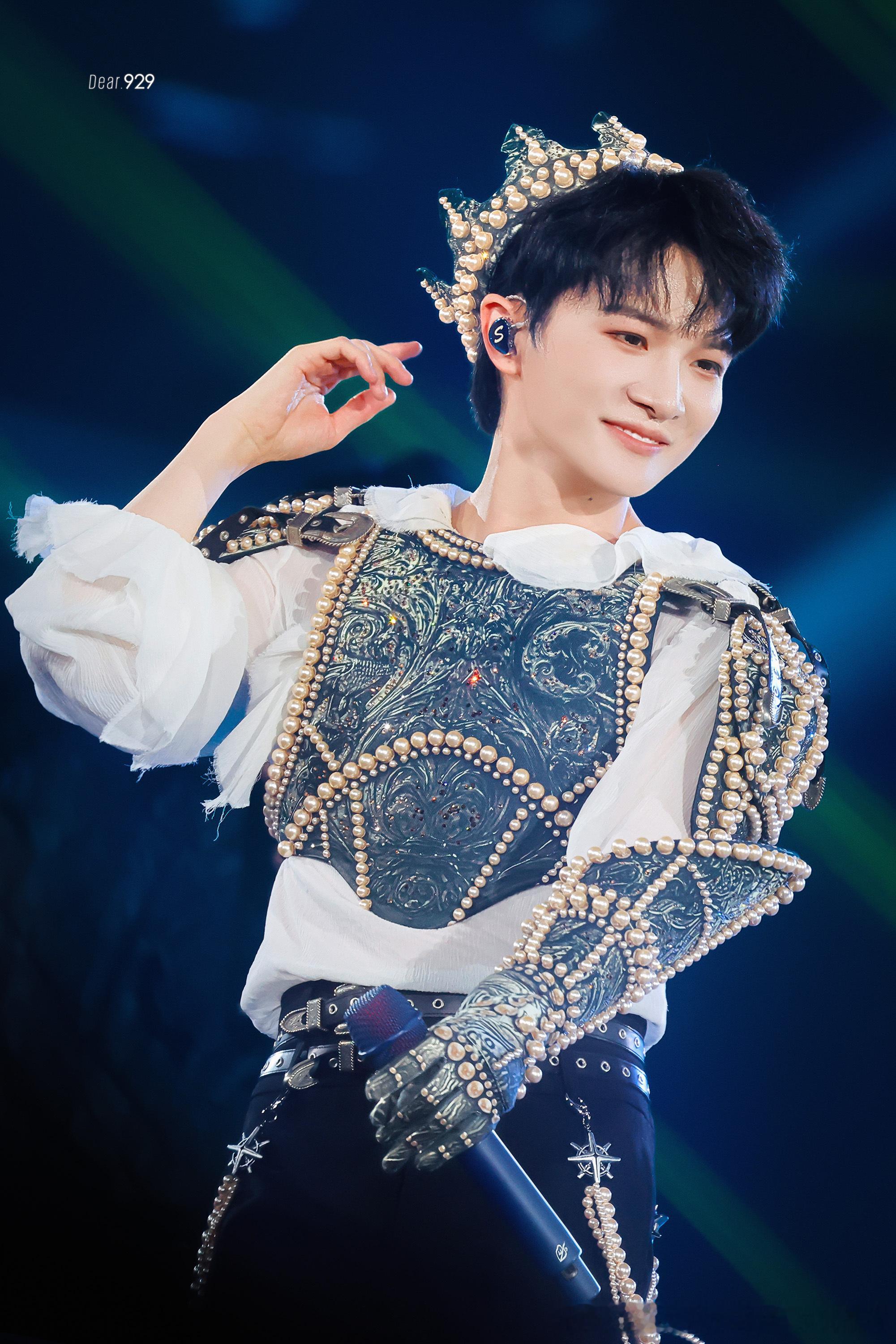 周深 家米们，新的一天开始吧！！！1️⃣依次点以下5个链接✅全部助力，🉑+25