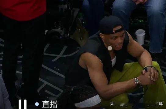 哈登怎么了，休息2场复出砍“3单数据”，还不如，像威少一样好好休息！
    快