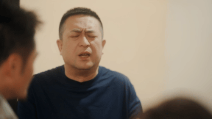 惹到张嘉益陈好算是踢到铁板了 谁还没为《欢乐家长群2》治恶邻剧情拍桌！张嘉益陈好