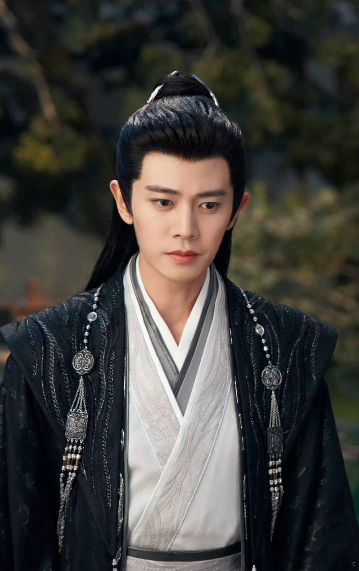 任嘉伦《佳偶天成》登顶德塔文电视剧景气指数Top1！藕粉自来水发力了！ 