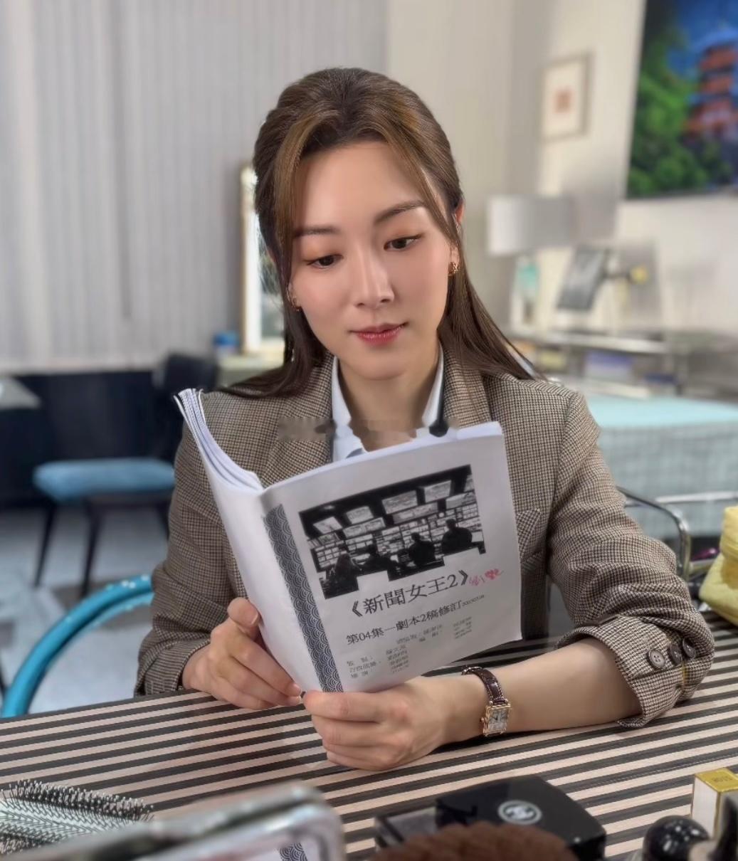 王敏奕 《新闻女王2》拍摄中 ​​​