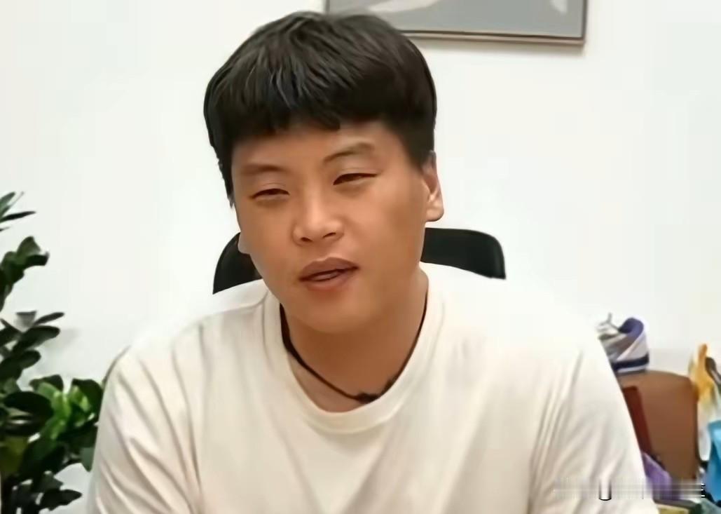 按照郝帅直播说到蔡振华用人标准，男乒只有王楚钦一人达标！

郝帅说:
蔡振华用人