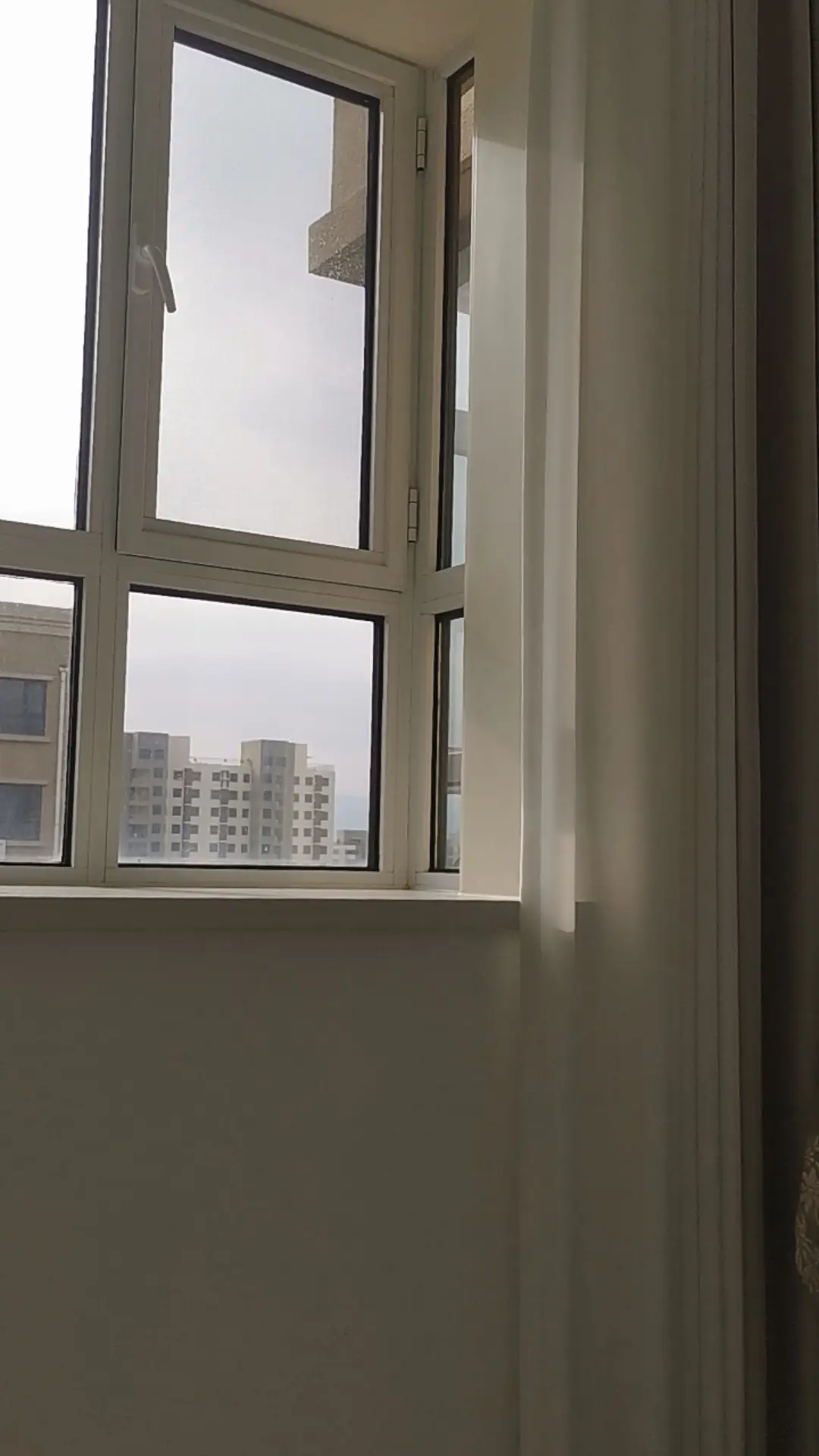 面对美国可能的侵略行为，丹麦当局已将格陵兰岛上的军队置于高度战备状态。...