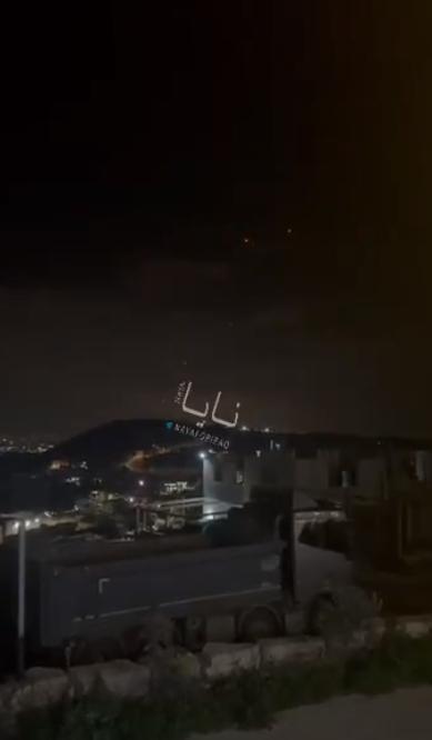 海法遭黎巴嫩境内大规模导弹袭击
巴勒斯坦媒体正在传播以色列城市海法遭到大规模导弹