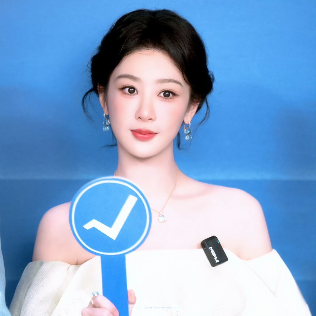 杨紫  ❄️ 杨紫玉兰花开君再来    ❄️ 杨紫董竹君  从拥有的那一刻我就有