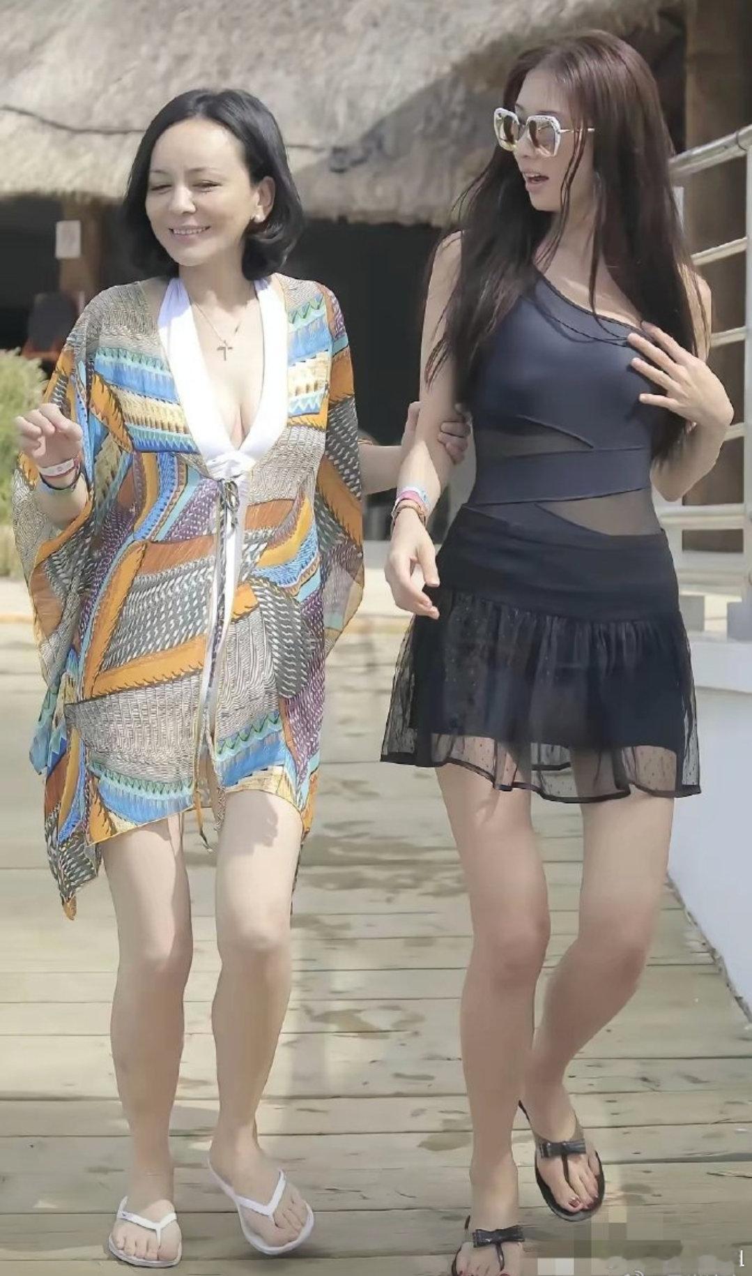 雪姨这气质不输林志玲吧？ ​​​