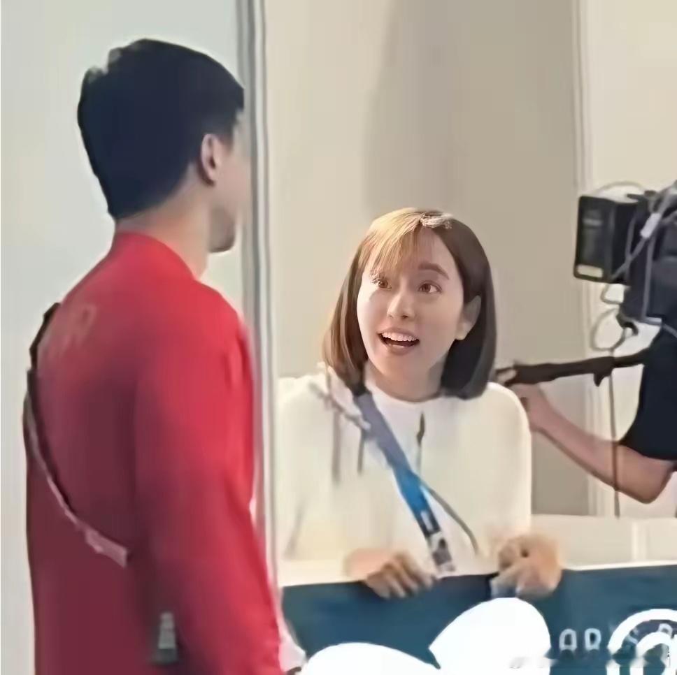 面对潮水般的吃瓜浪潮，马龙的表现非常得体这两天，借着日乒美女石川佳纯“七夕送礼物